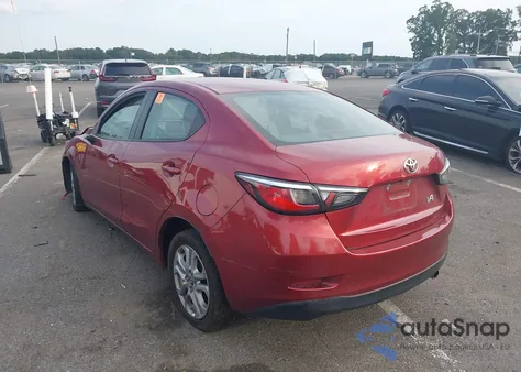 2017 Toyota Yaris Ia z USA, uszkodzony, nr VIN 3MYDLBYV1HY172156